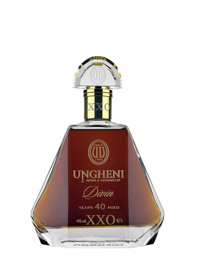 Коньяк «Ungheni» XXO 40 лет. 0,7 в коробке.