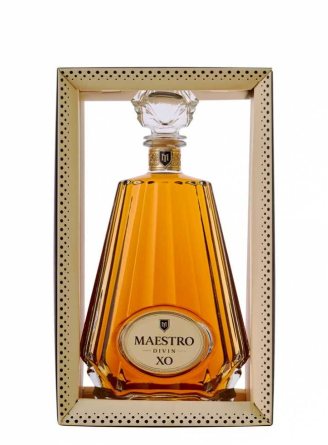 Коньяк «Maestro» Reserva, XO 7 лет. 0,7